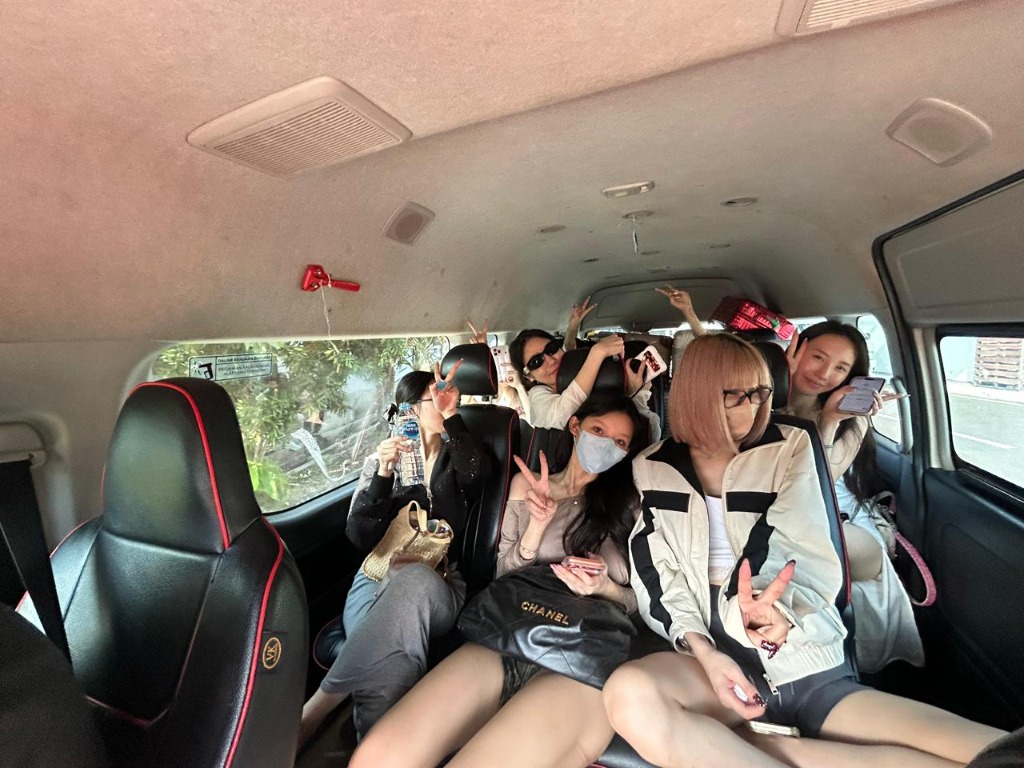 Group HiAce Tour